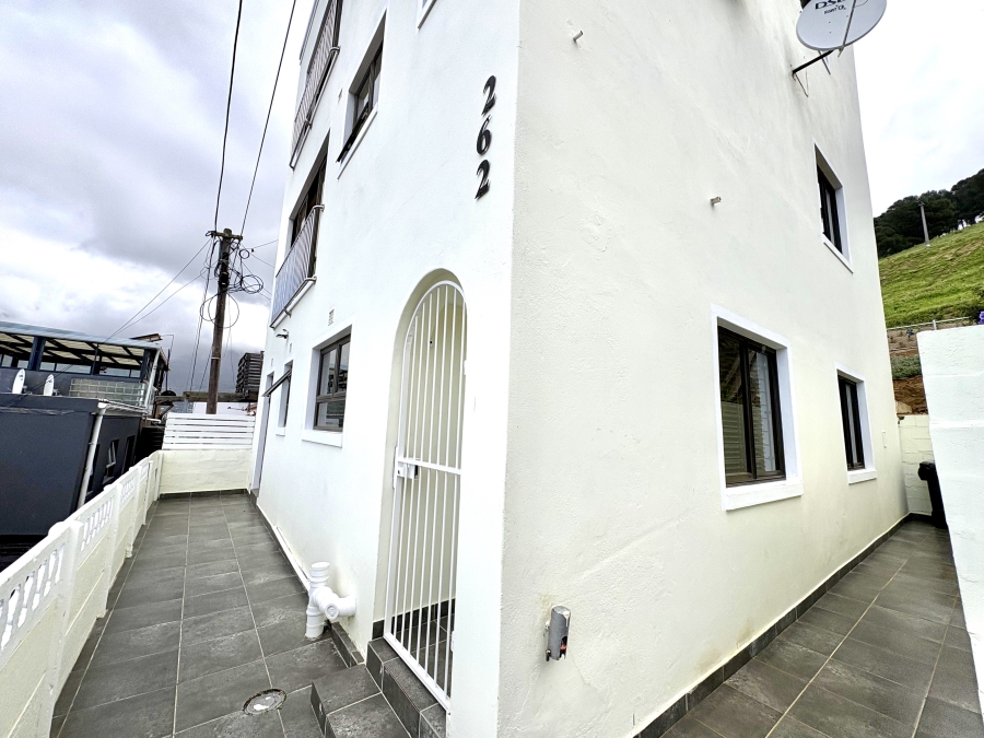 4 Bedroom Property for Sale in Bo Kaap Western Cape